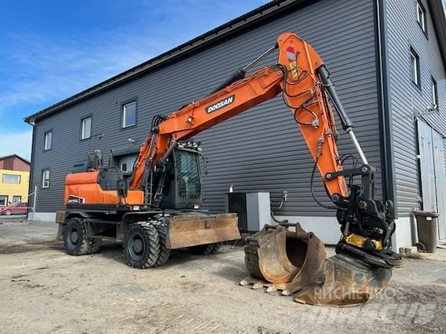 Doosan DX 170 W Bagri na kolesih