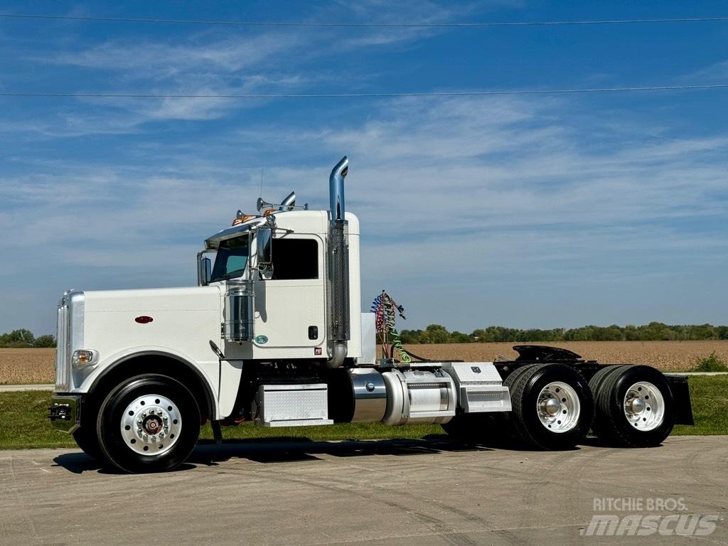 Peterbilt 389 Vlačilci