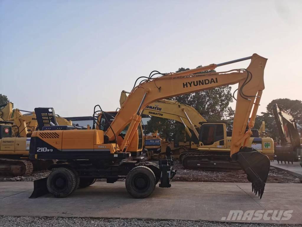 Hyundai R210W-7 Bagri na kolesih