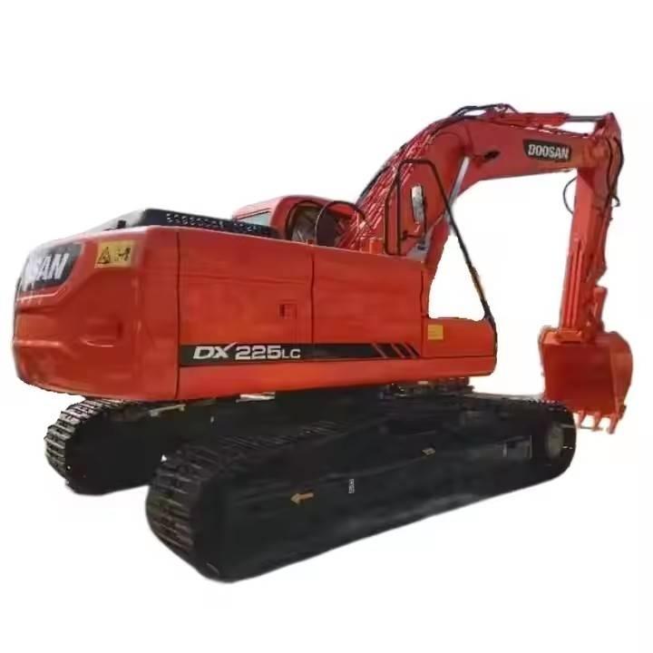 Doosan DX 225 LC Bagri goseničarji