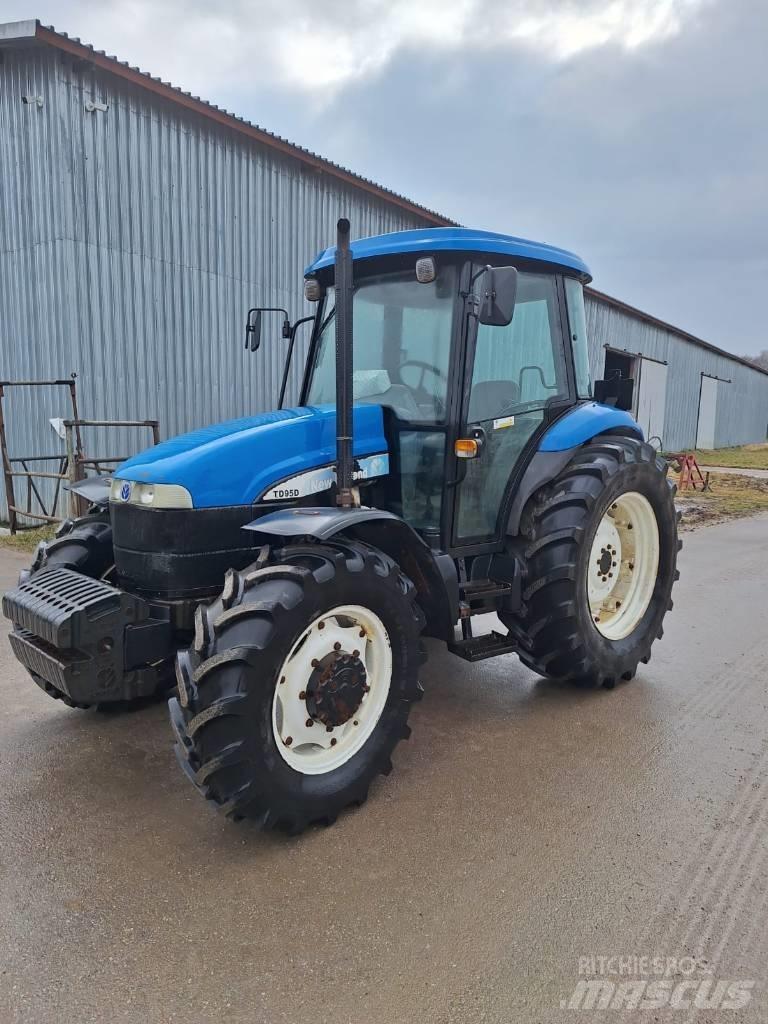New Holland TD 95 D Traktorji