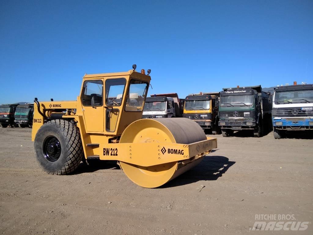 Bomag BW 212 Enojni valjarji