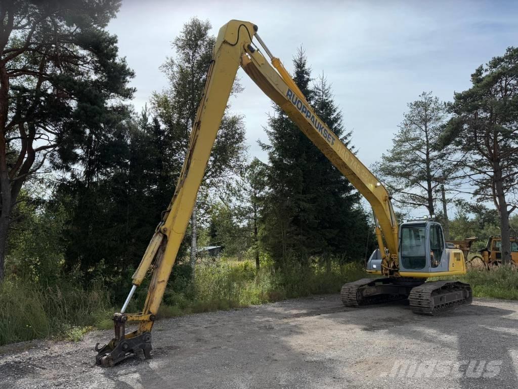 New Holland E 215 Dolgo sežni bagri