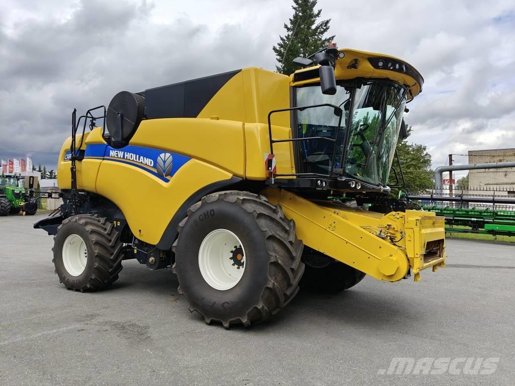 New Holland CX 8.90 Kombajni