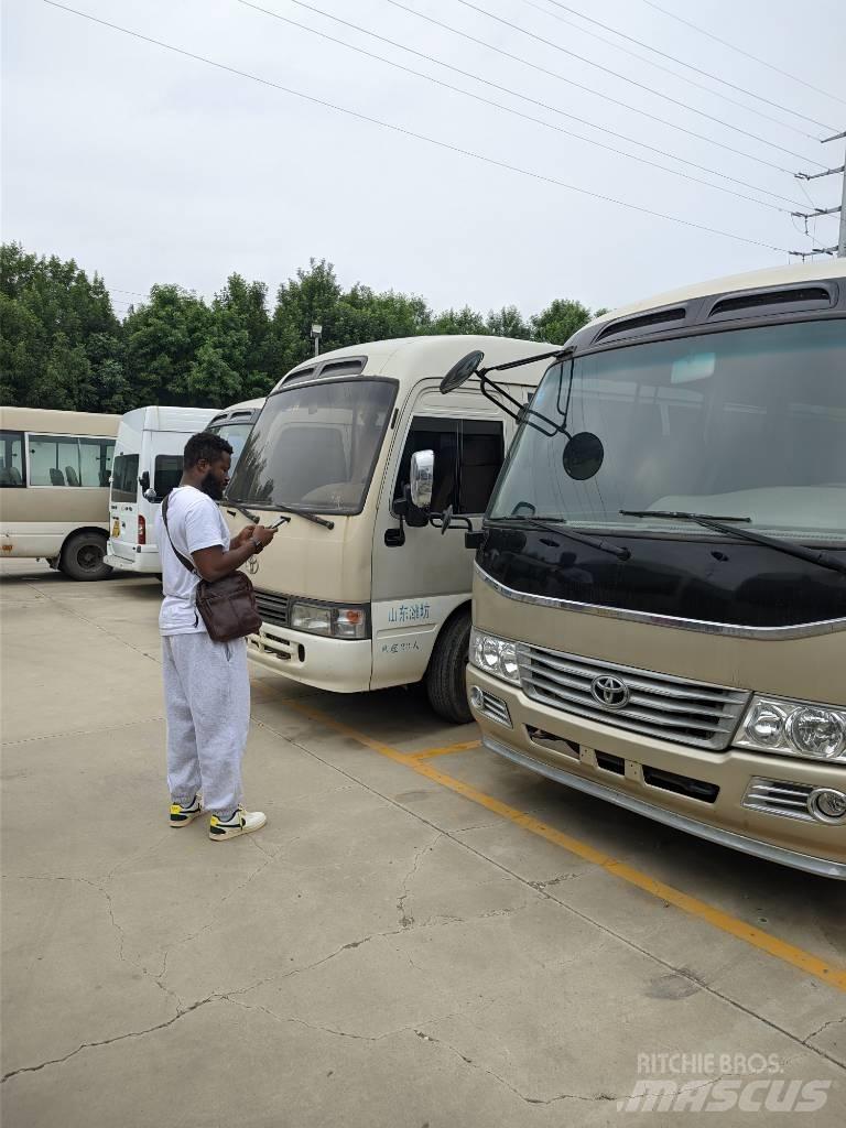 Toyota Coaster Bus Mini avtobusi