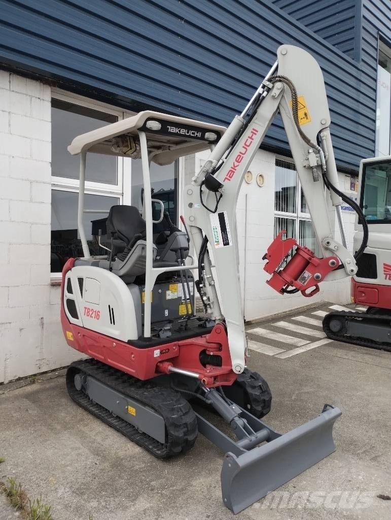 Takeuchi TB 216 Mini bagri <7t