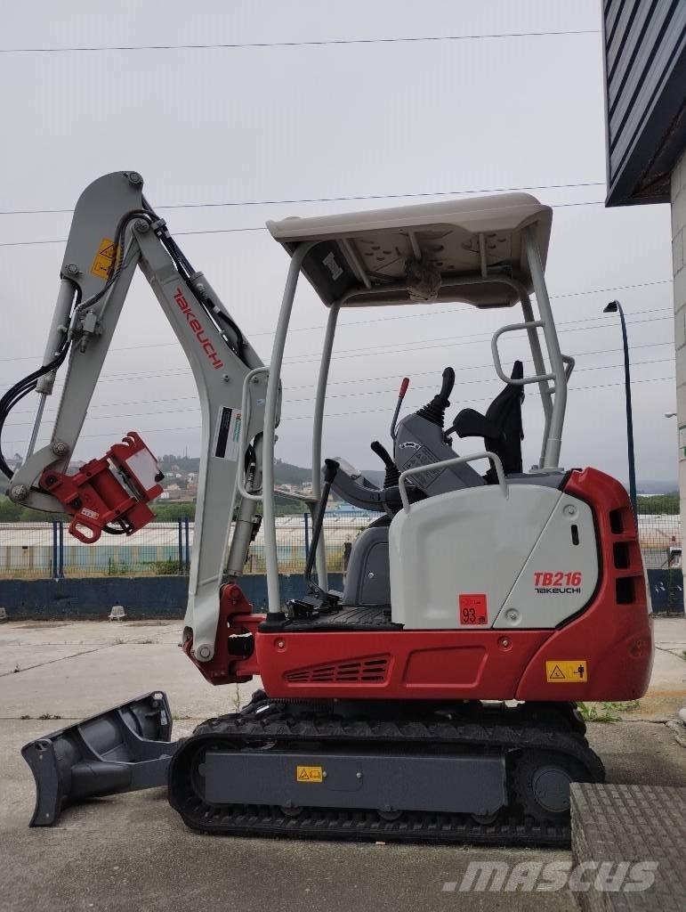Takeuchi TB 216 Mini bagri <7t