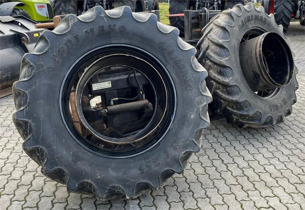 Case IH 721 G Kolesni nakladalci