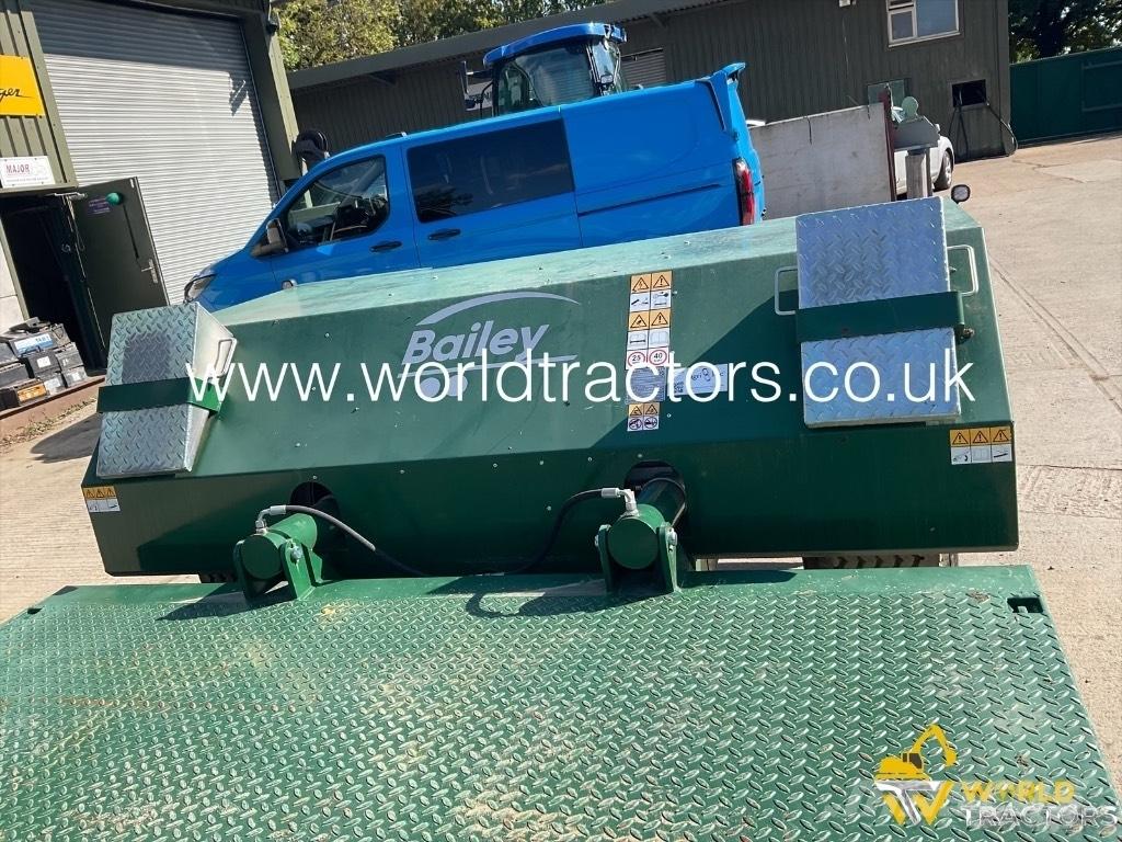 Bailey LOW LOADER Druge prikolice
