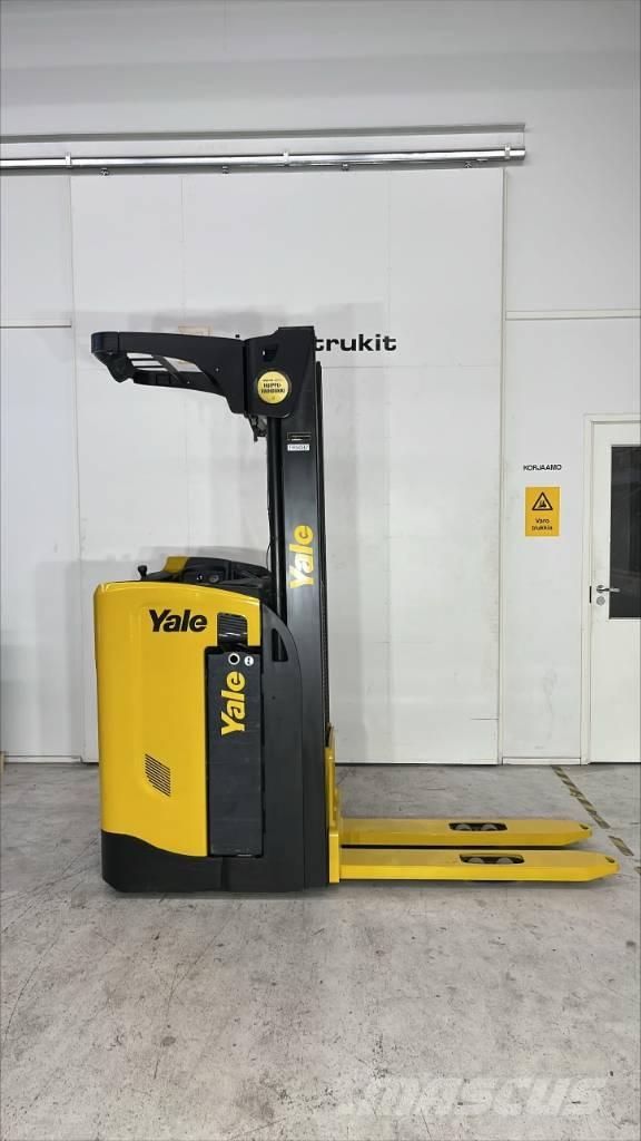 Yale MS 16 S Samopogonski ročni viličarji