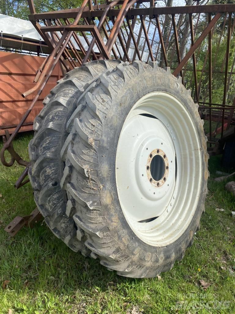 Hardi Commander 3200 Vlečne škropilnice