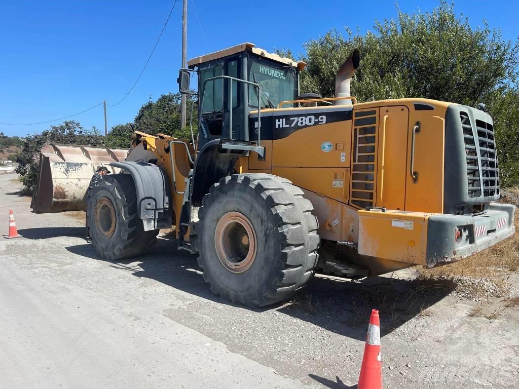 Hyundai HL 780-9 Kolesni nakladalci