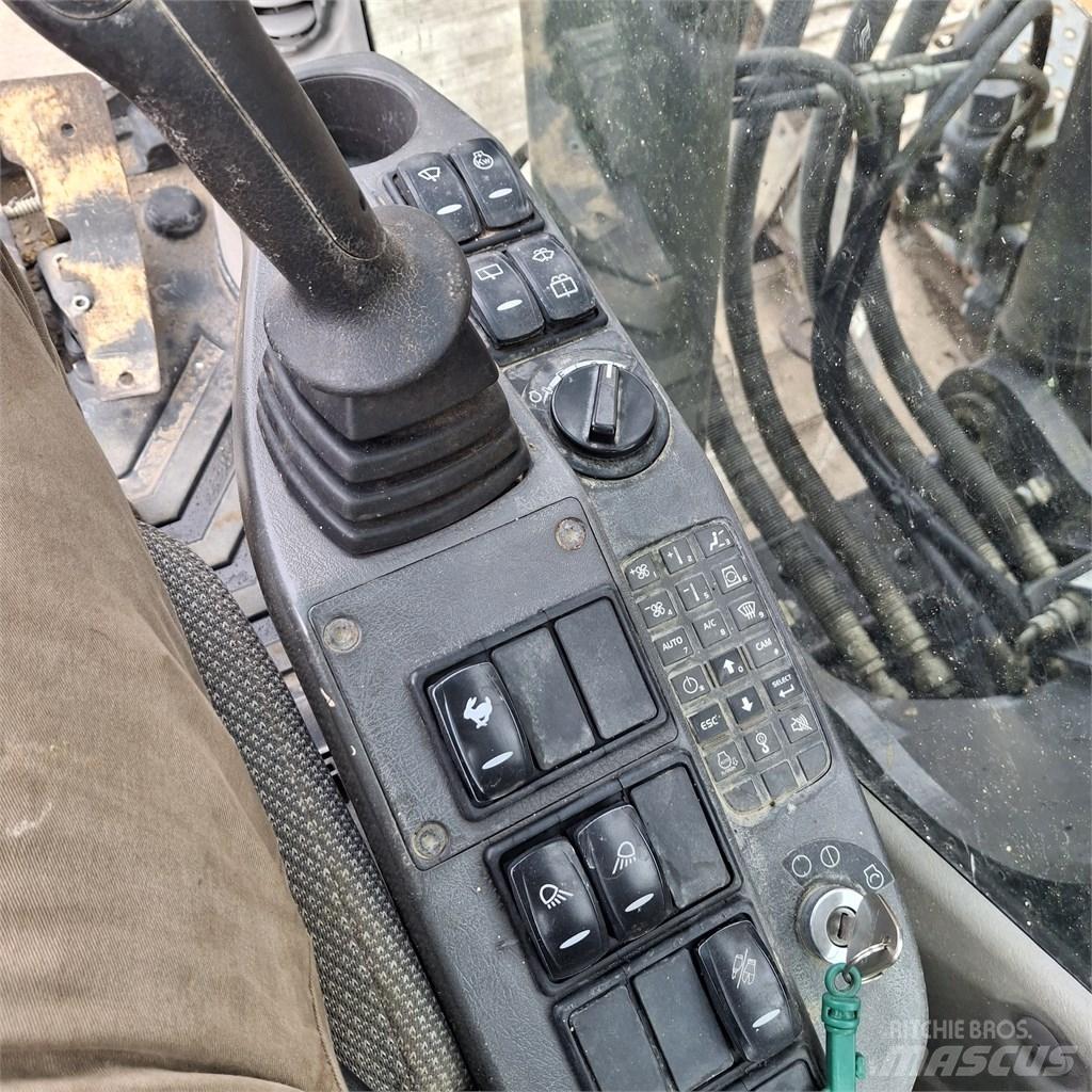 Volvo EC 210 C L Bagri goseničarji