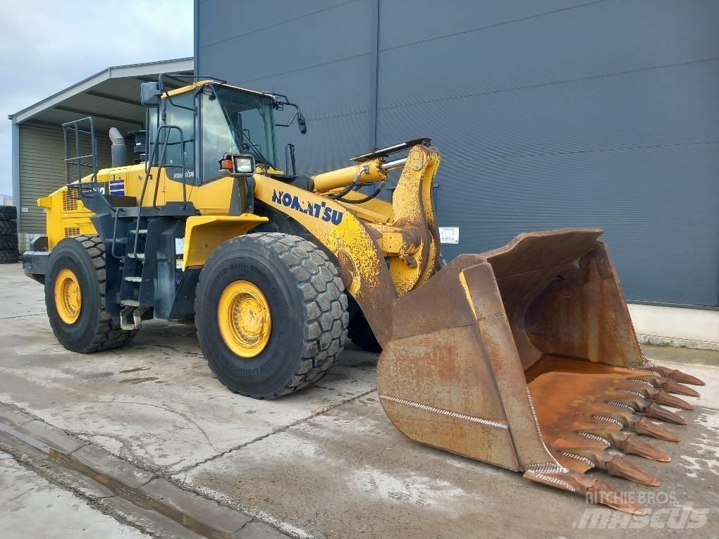 Komatsu WA500-7 Kolesni nakladalci