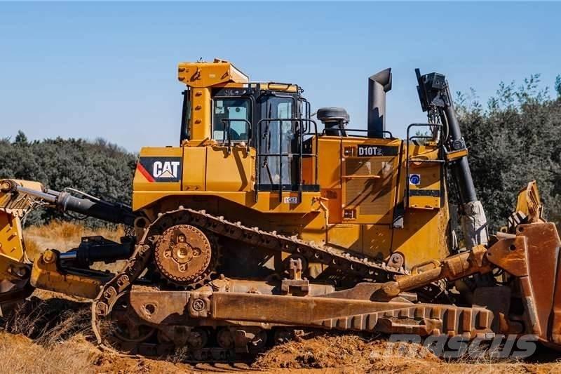 CAT D10T Buldožerji goseničarji