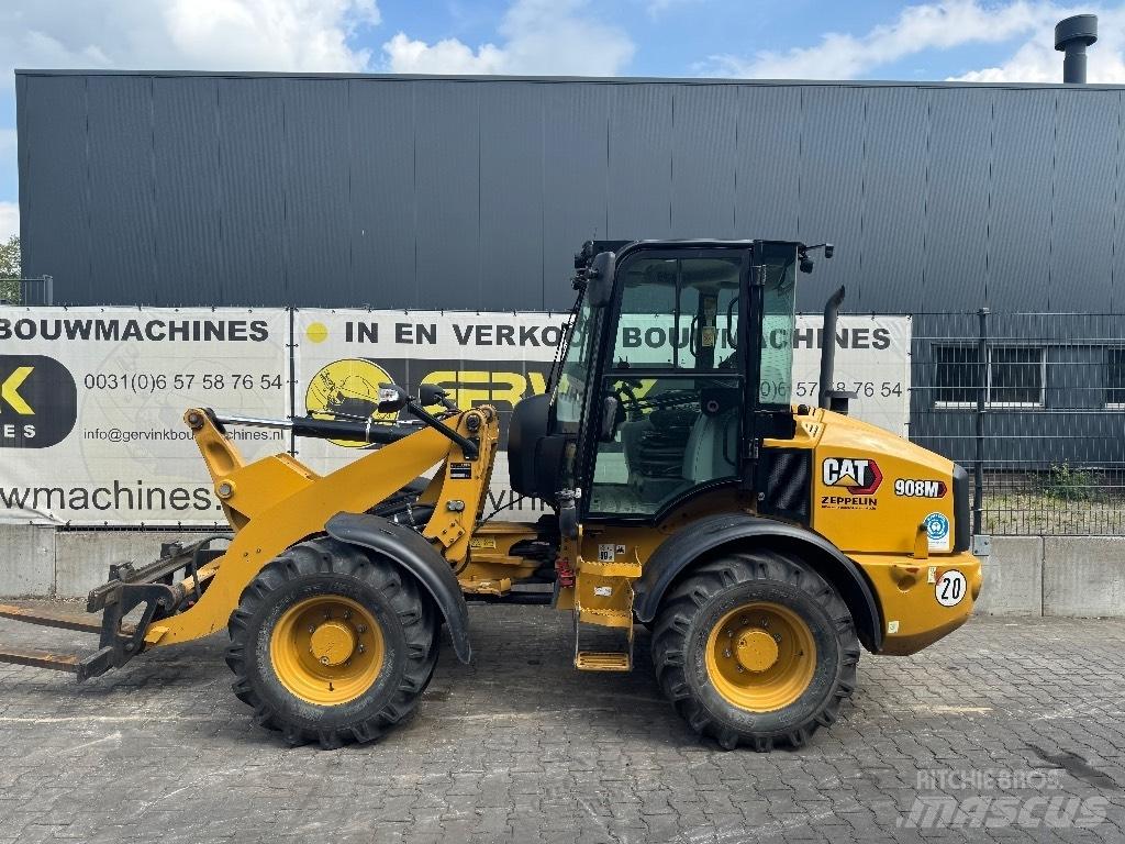 CAT 908 M Kolesni nakladalci