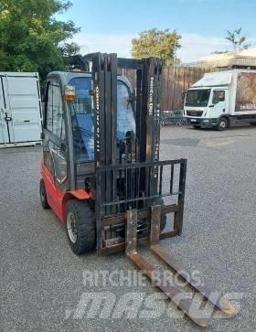 Manitou MI 25 Dizelski viličarji