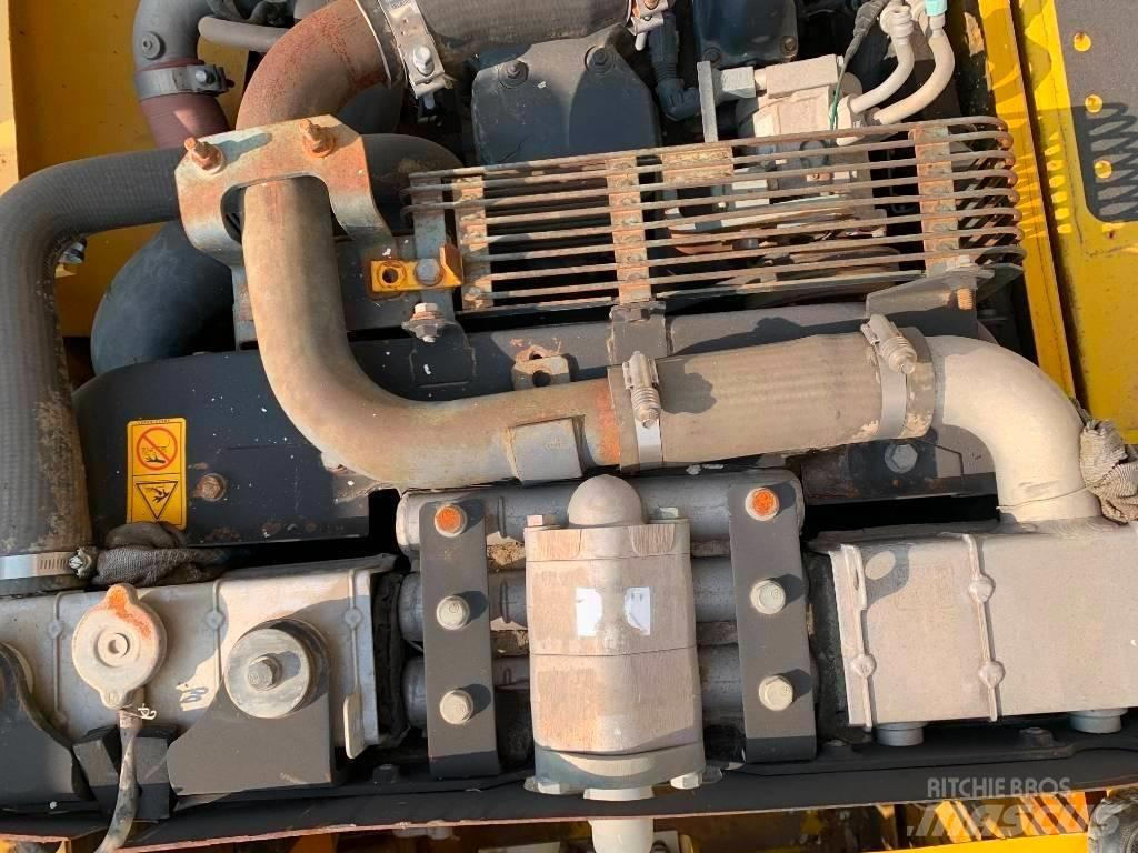 Komatsu PC 240 Bagri goseničarji
