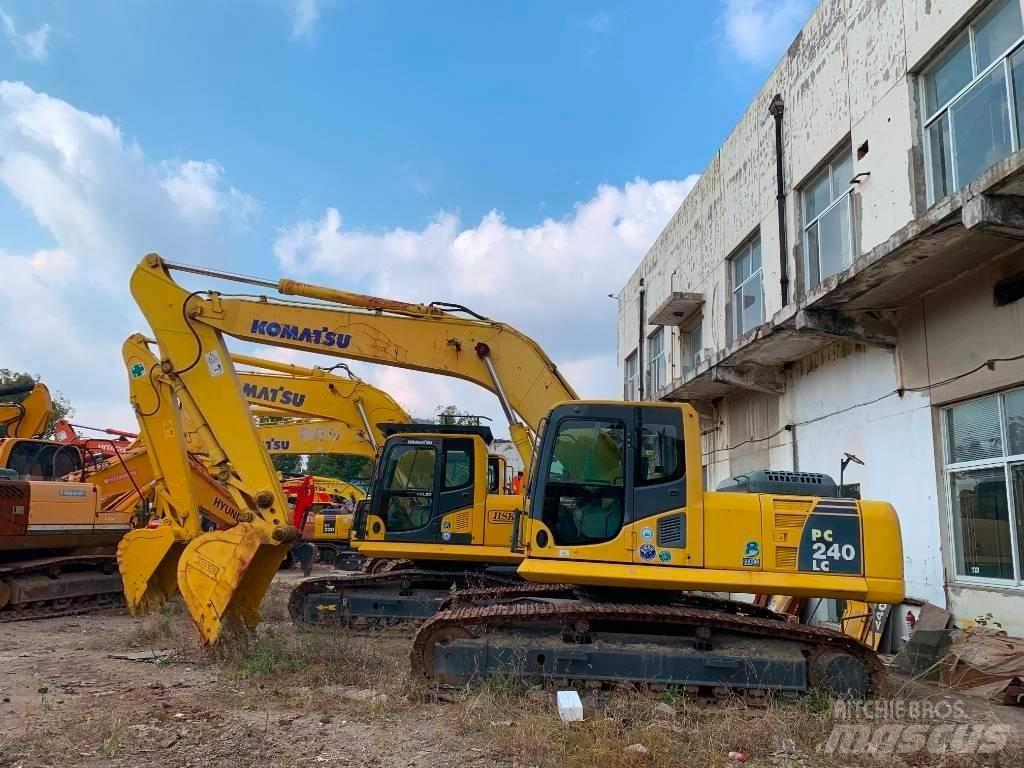 Komatsu PC 240 Bagri goseničarji