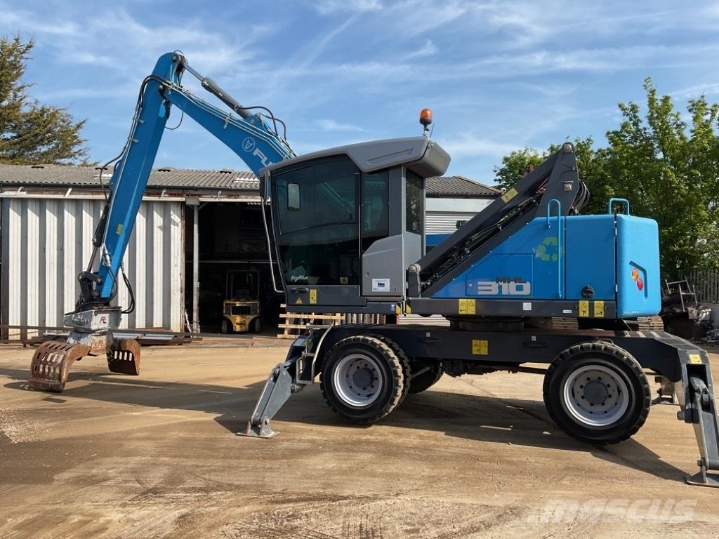 Fuchs MHL310 S5 Sortirna linija za odpad