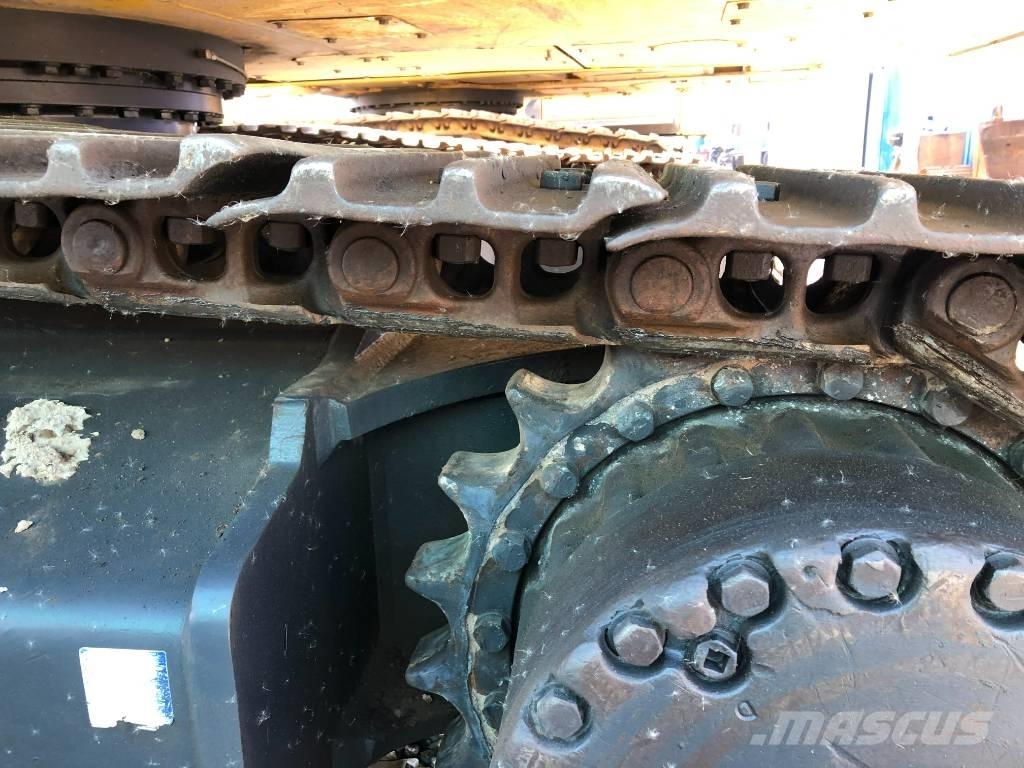 Komatsu 350 Bagri goseničarji