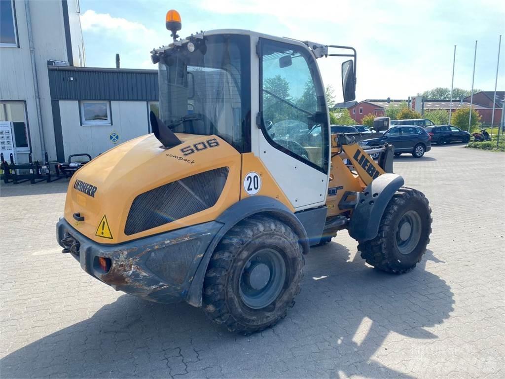 Liebherr L 506 C Kolesni nakladalci