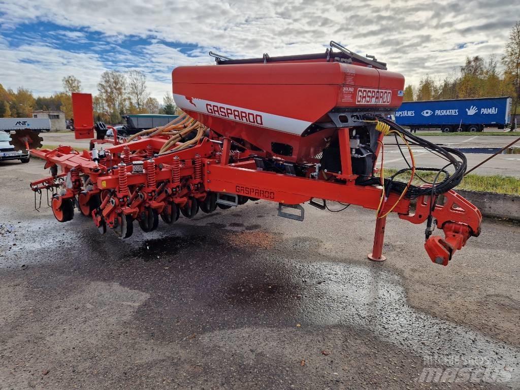 Maschio Gigante 400 Sejalnice