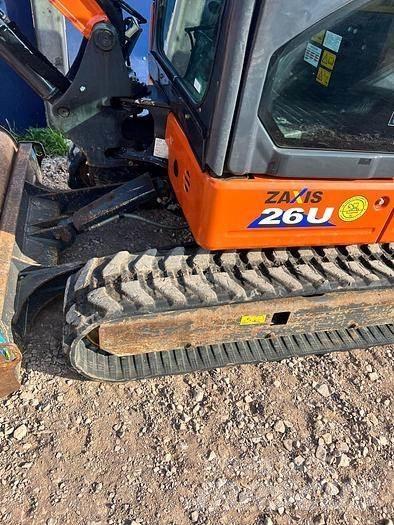 Hitachi ZX26U Mini bagri <7t