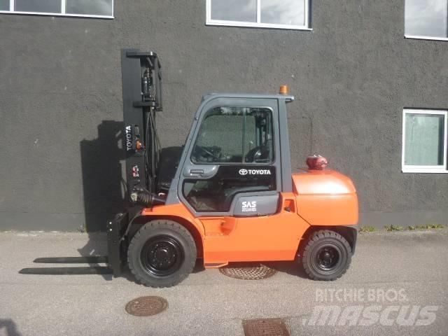 Toyota 7 FD A 50 Dizelski viličarji