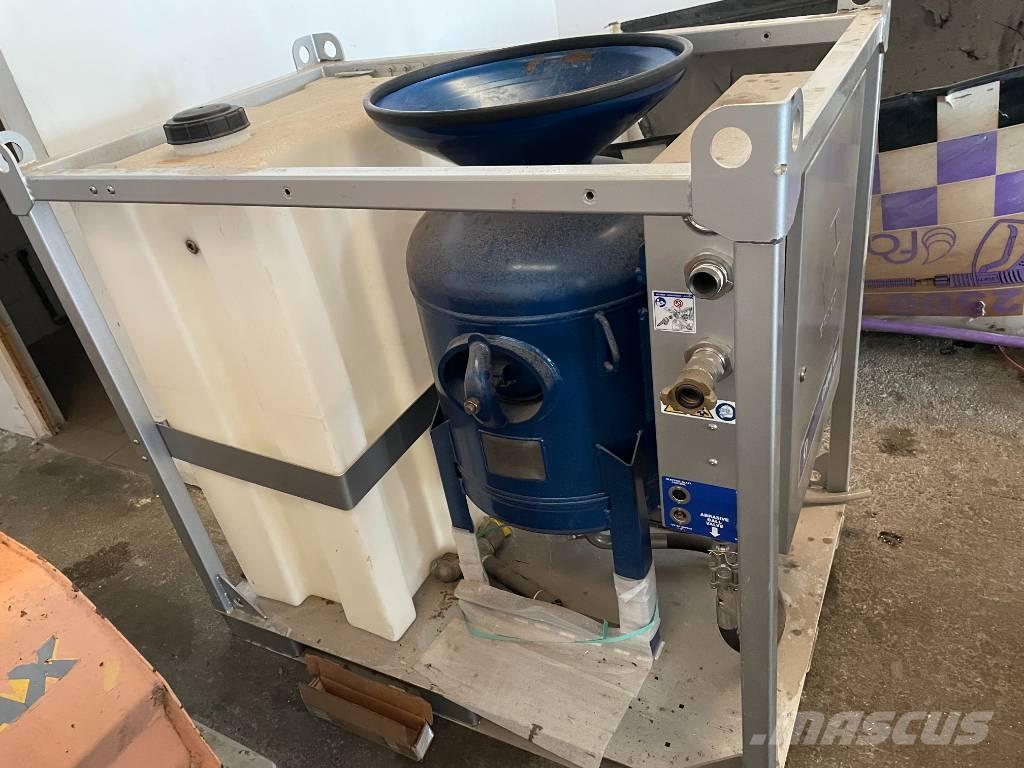 Graco EcoQuip EQs Trosilci peska in soli