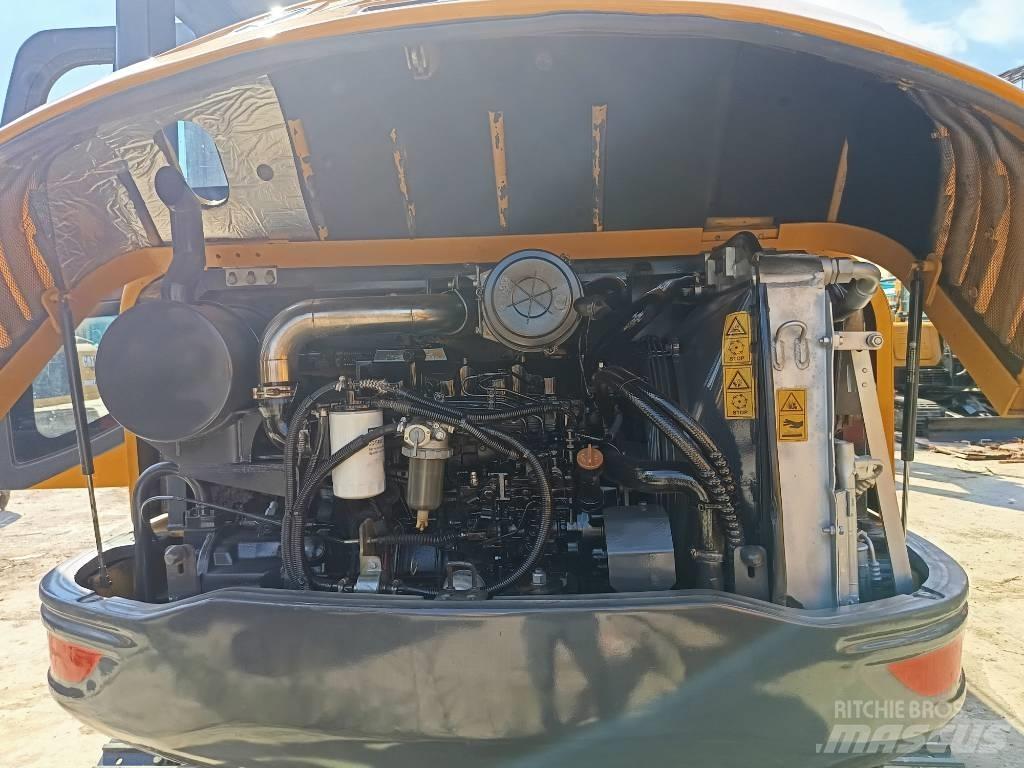 XCMG XE60DA Bagri goseničarji