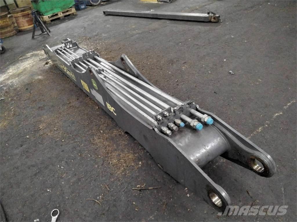 John Deere Ch9 Dvigala za gozdne kombajne