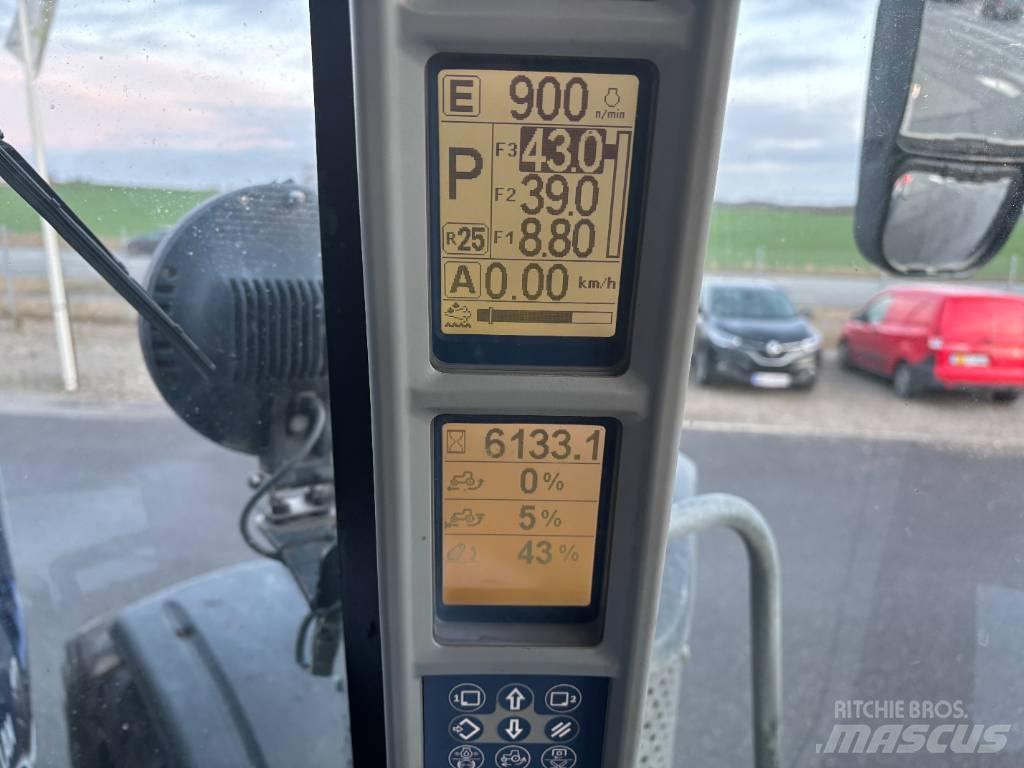 New Holland T 8.410 Traktorji