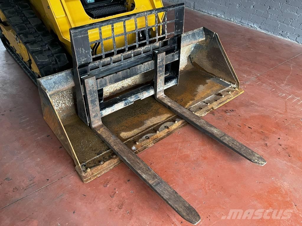CAT 259 D Skid steer mini nakladalci