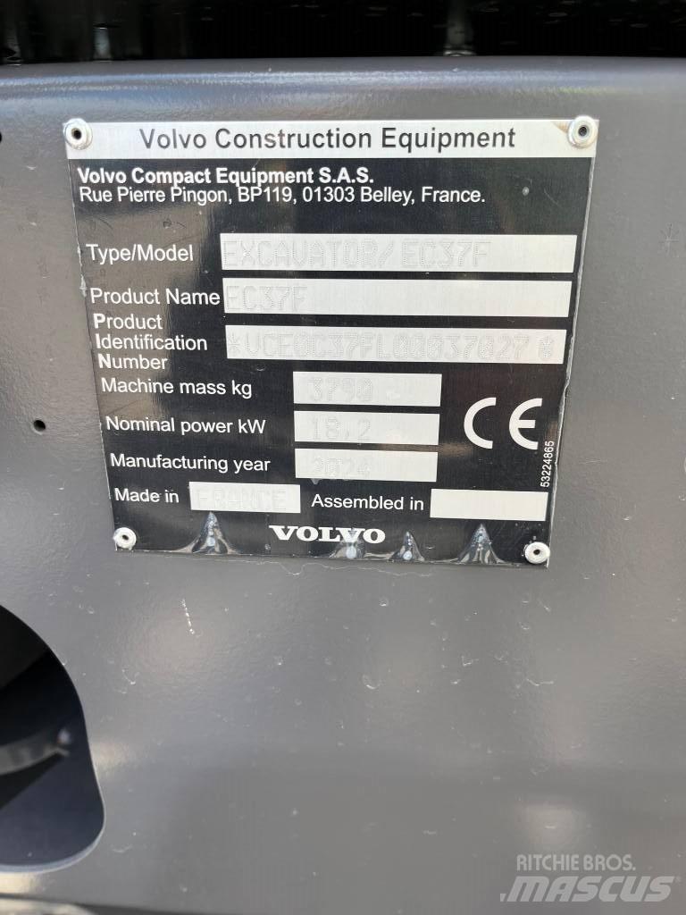 Volvo EC37F Mini bagri <7t