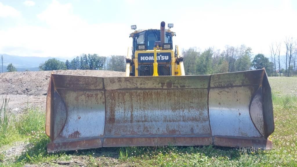Komatsu D 65 PX-17 Buldožerji goseničarji