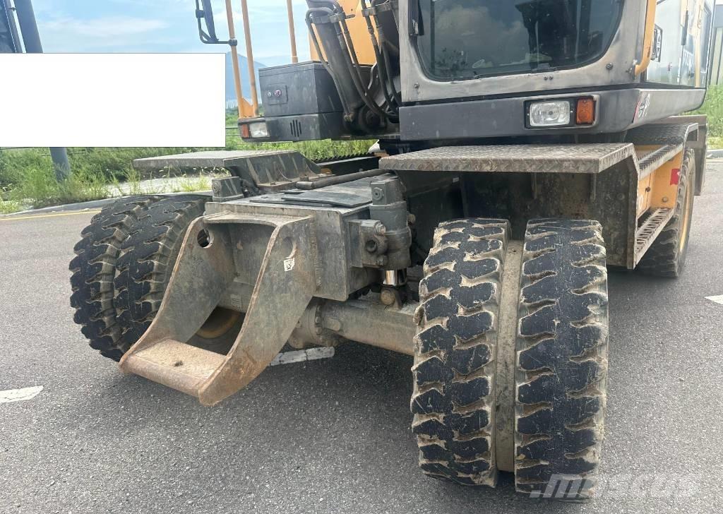 Volvo EW 140 Bagri na kolesih