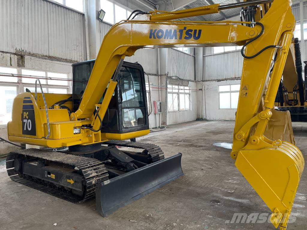 Komatsu PC 70 Midi bagri 7t – 12t
