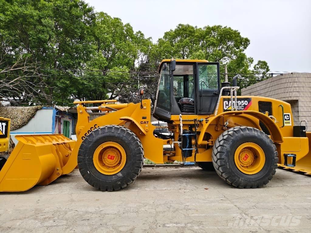 CAT 950 GC Kolesni nakladalci