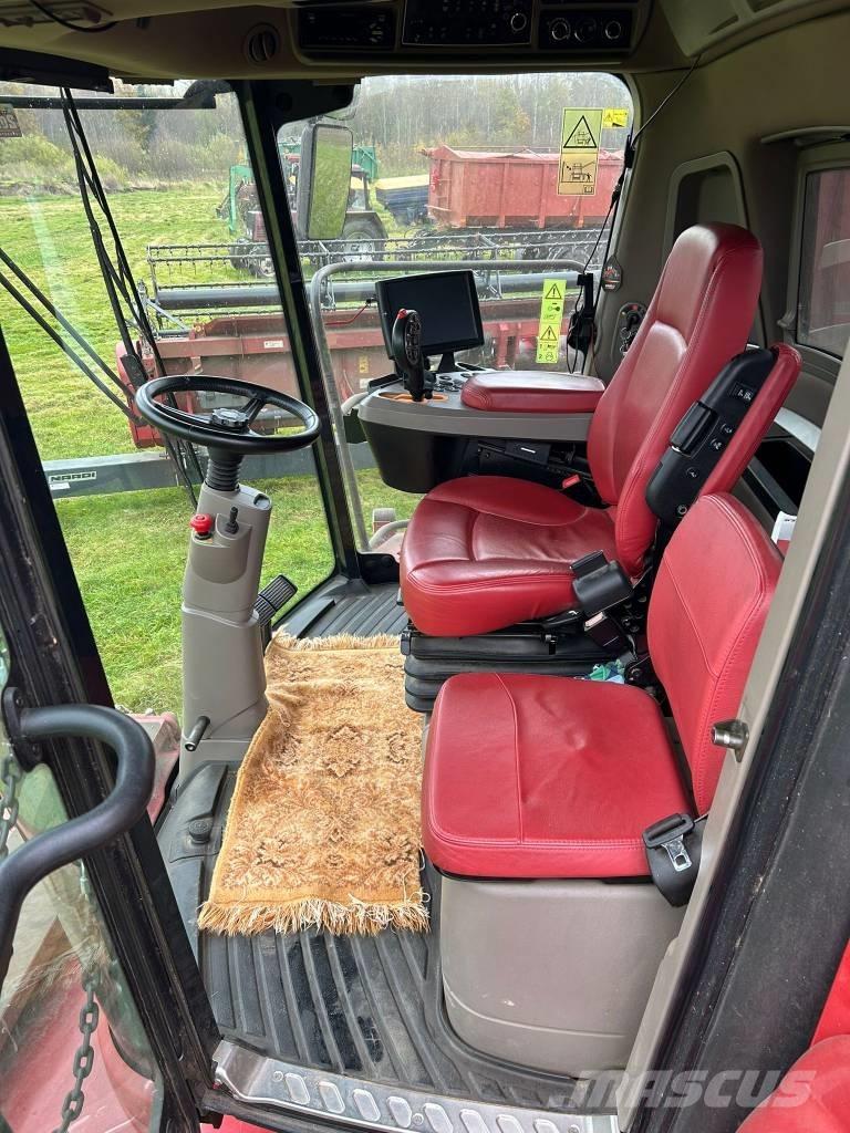 Case IH 8250 Kombajni