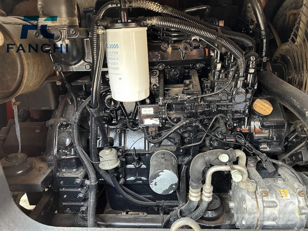 Hitachi zx 68 Bagri goseničarji