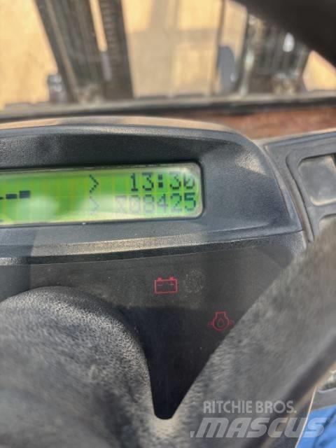 Yale GDP 35 VX Dizelski viličarji