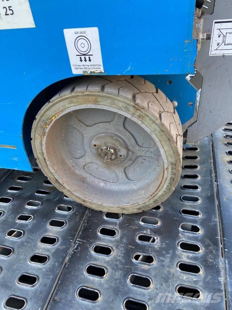 Genie GS 2632 Škarjaste dvižne ploščadi