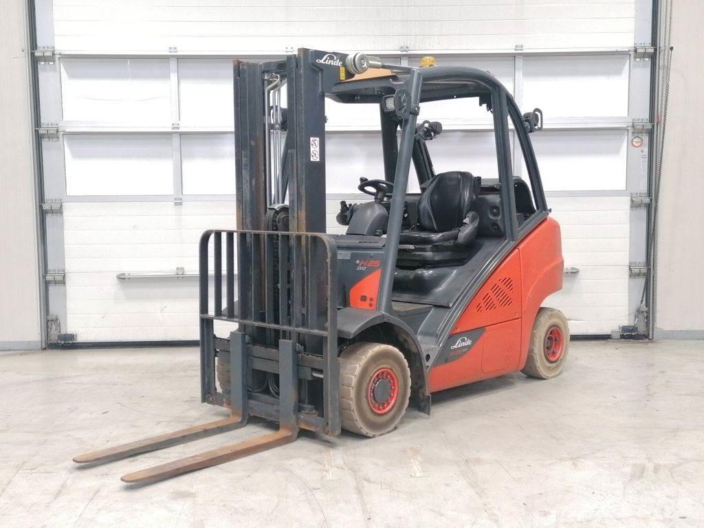 Linde H25T-02 Plinski viličarji