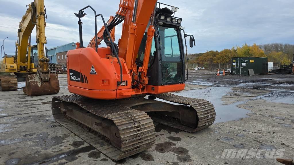 Doosan DX 140 LCR-3 Bagri goseničarji