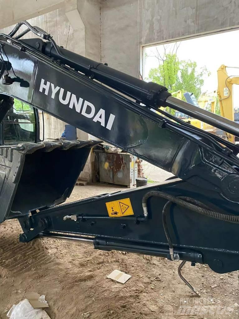 Hyundai 225LC-9 Bagri goseničarji