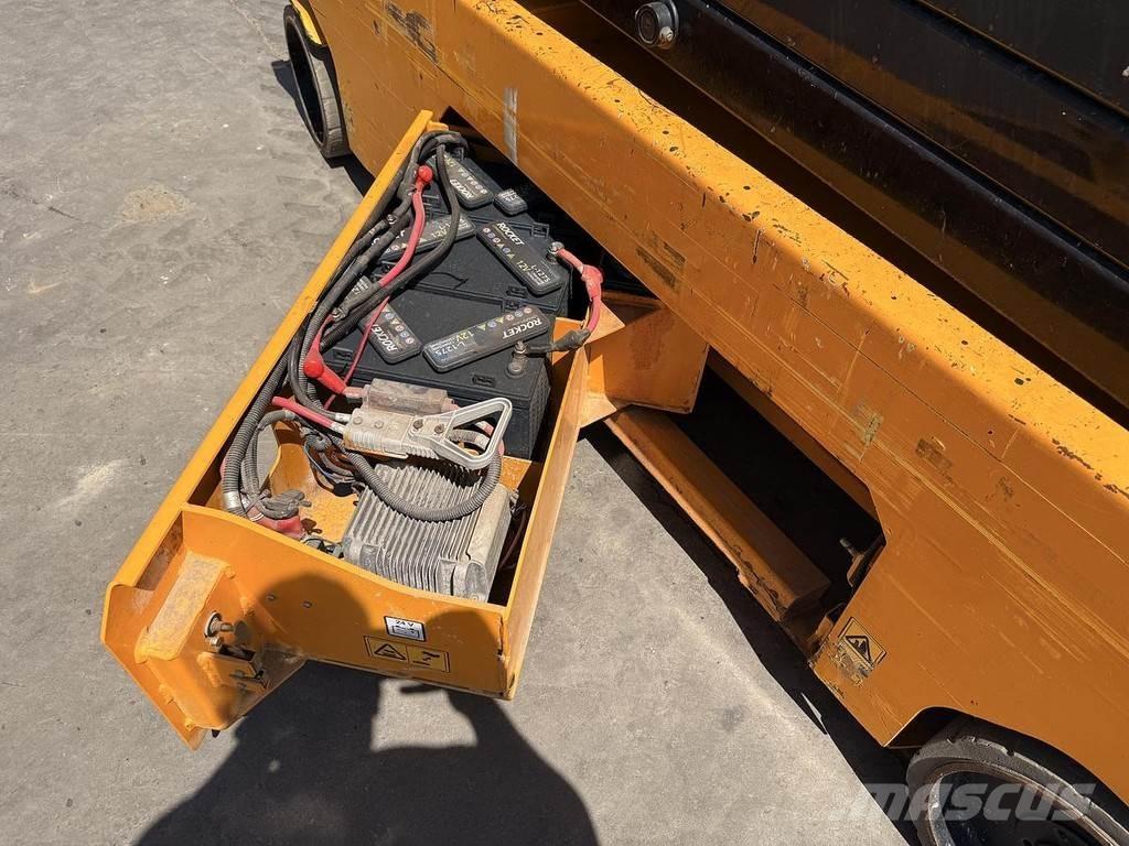 JCB S4550E Druga dvigala in dvižne ploščadi