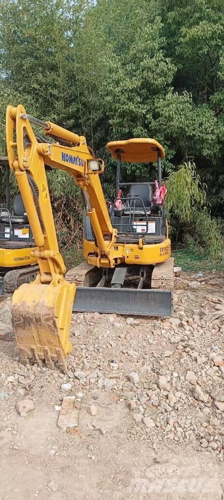 Komatsu PC35 Mini bagri <7t