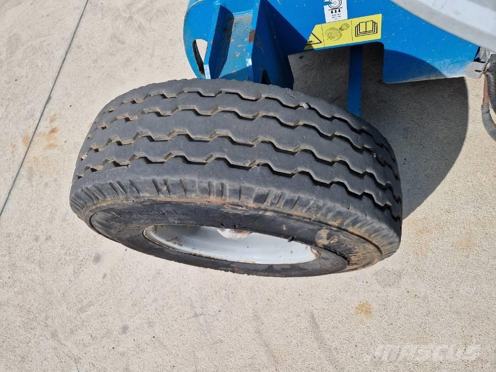 Genie Z 34/22 R402 Zglobne dvižne ploščadi