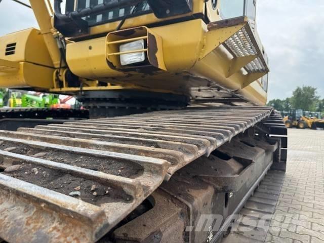 Komatsu PC 210 LC-8 Bagri goseničarji